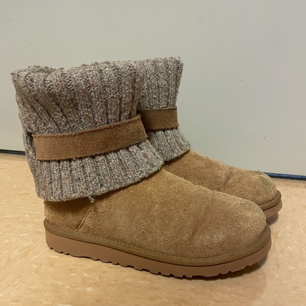 UGG Cambridge Boots in Chestnut Size 6